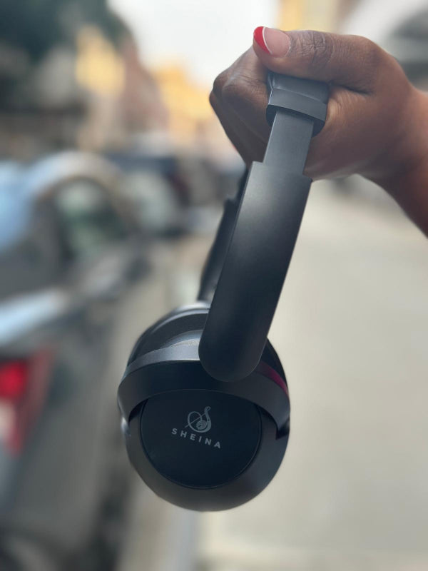 SHEINA S12 headphones, Quebec-based Canadian brand / Casque SHEINA S12, marque canadienne basée au Québec